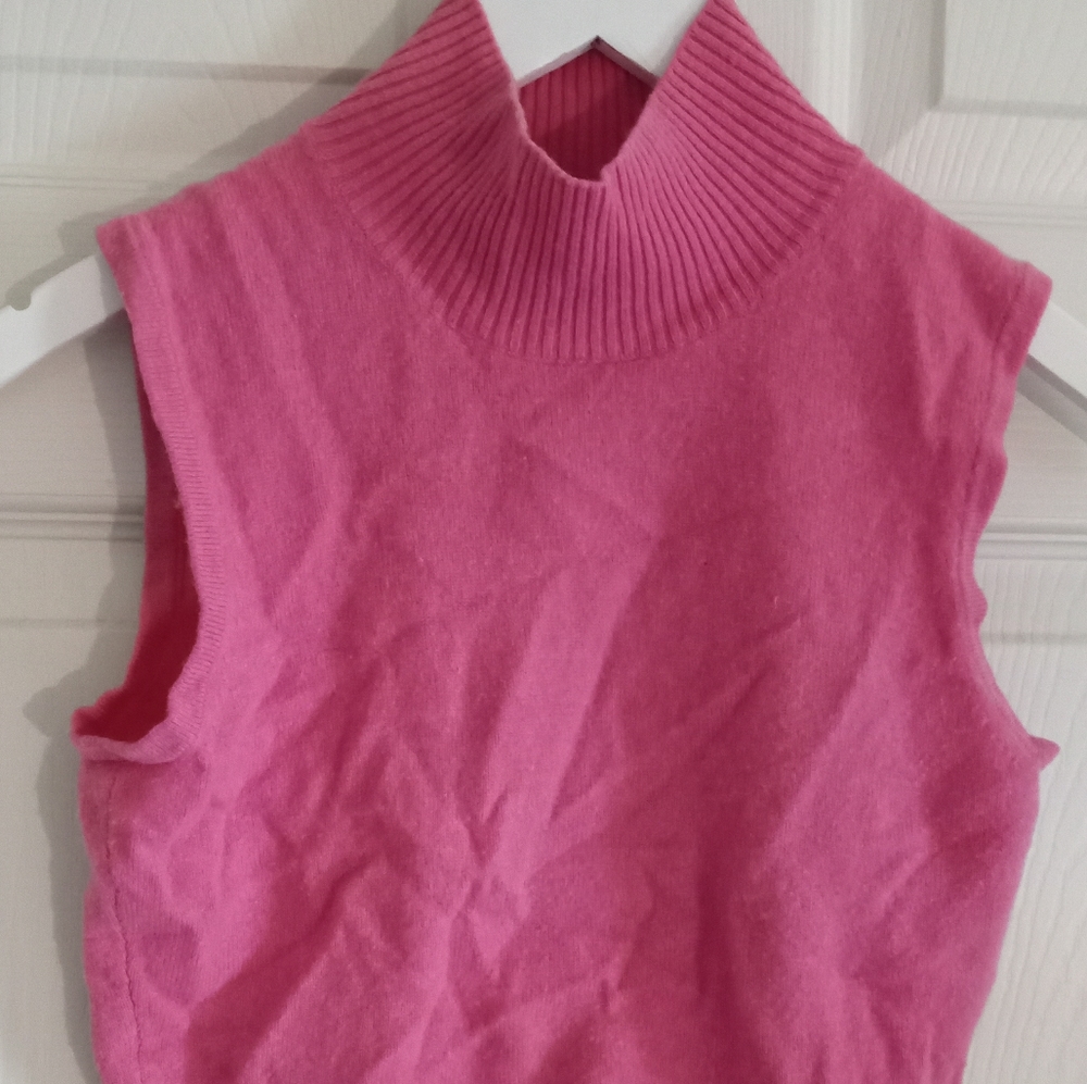Privé Soft Pink Cashmere Sleeveless Turtleneck Sweater- Size S - New Without Tag - Picture 4 of 5